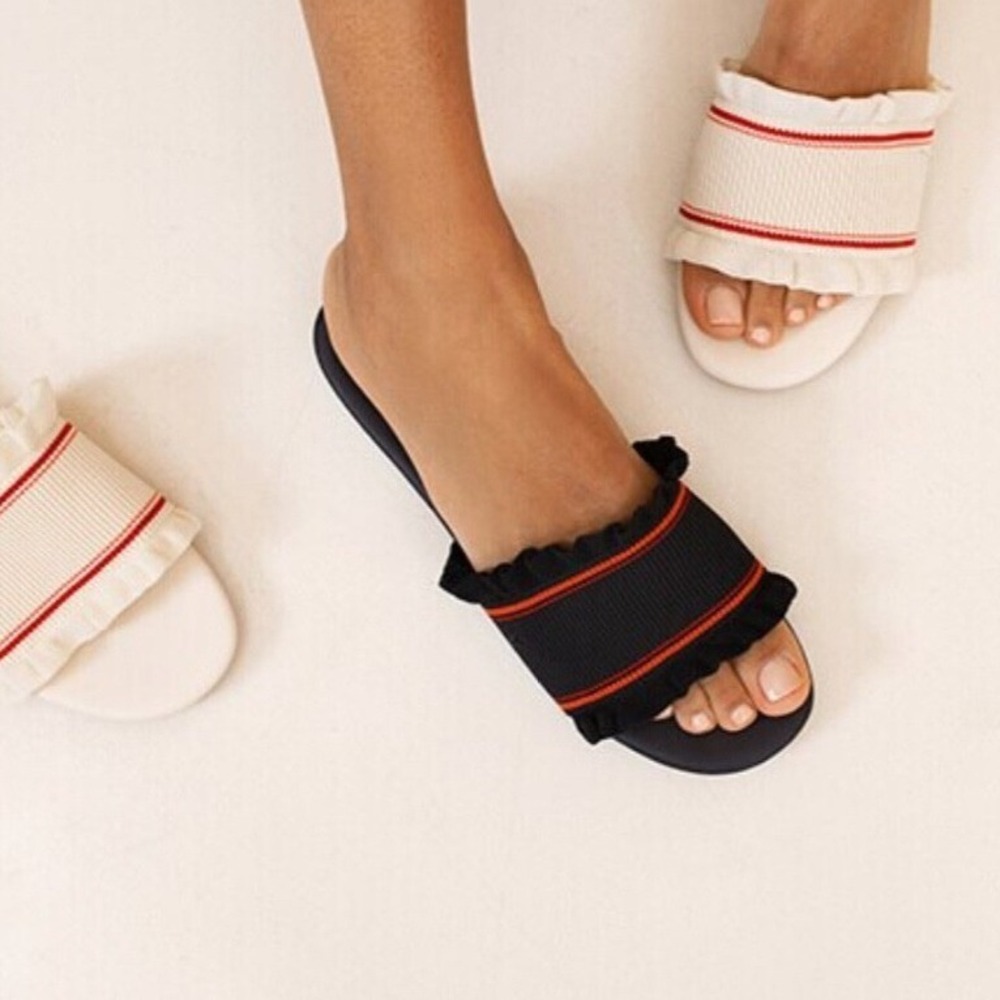 Vivaia Ruffle Slides Sandals Comfy Slip On Flats Casual Shoes Size 9 EUR 40‎